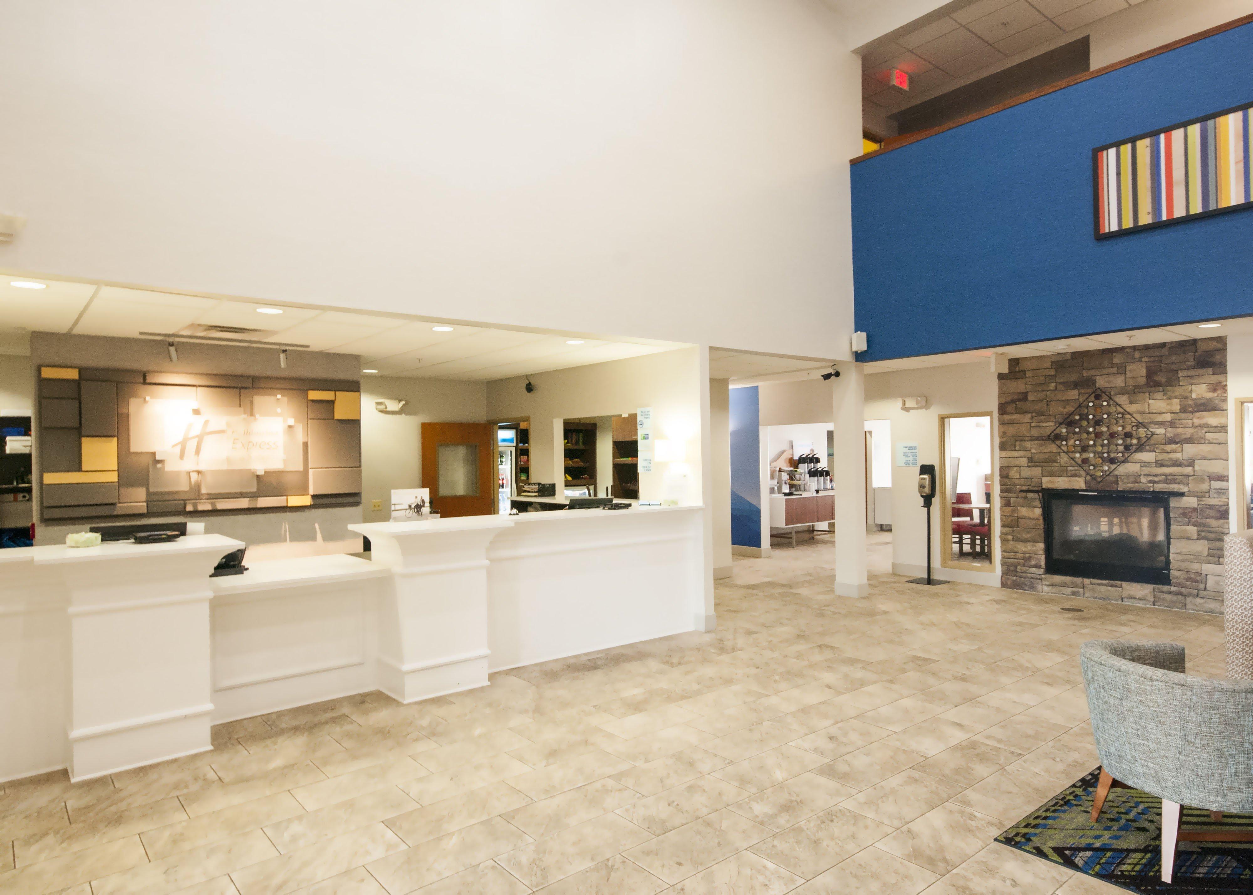 Holiday Inn Express Hotel & Suites Waukegan/Gurnee By Ihg Exterior foto