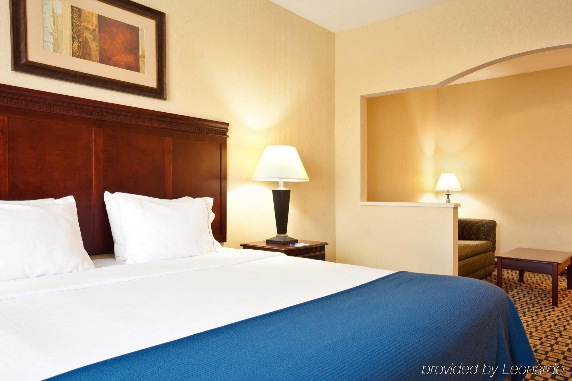 Holiday Inn Express Hotel & Suites Waukegan/Gurnee By Ihg Habitación foto